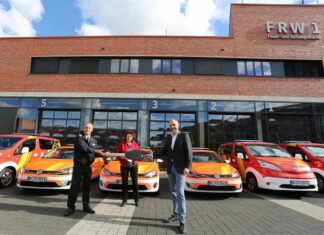 Feuerwehr Hannover nimmt zehn elektrisch angetriebene Einsatzfahrzeuge in Dienst