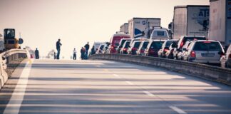 Stau auf Autobahn