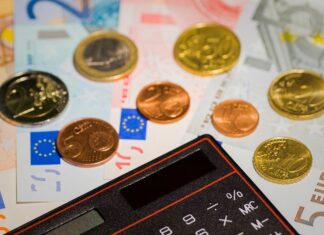 Haushaltseinbringung: Etat 2021 beträgt 2,3 Milliarden Euro