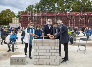 Grundsteinlegung am neuen Gymnasium Langenhagen