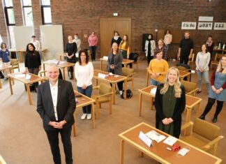 Offizielle Begrüßung endlich wieder persönlich im Ratssaal