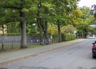 Stadt passt Schutzzone an der Grundschule Engelbostel an