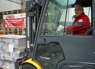 Weihnachtstrucker-Endspurt! Trotz Corona fährt der Konvoi in die Ukraine