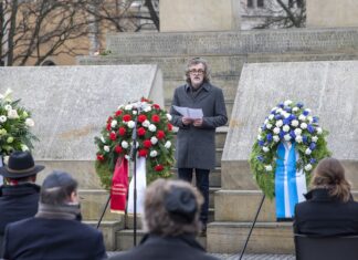 Stilles Gedenken am Holocaust-Mahnmal