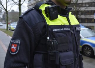 Polizeidirektion (PD) Hannover führt flächendeckend Bodycams ein