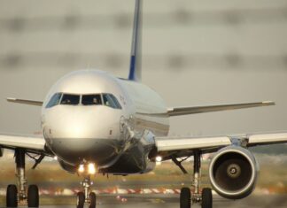 Aufnahme aus griechischen Flüchtlingslagern: Letzter Flug dieses Jahres in Hannover gelandet