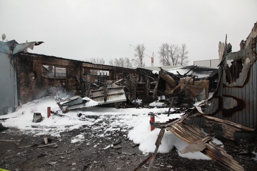 Hallenbrand in Langenhagen: Über 500.000 Euro Schaden nach technischem Defekt