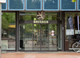 Bürgermeister Heuer lädt wieder zur Bürgersprechstunde Rathaus Langenhagen