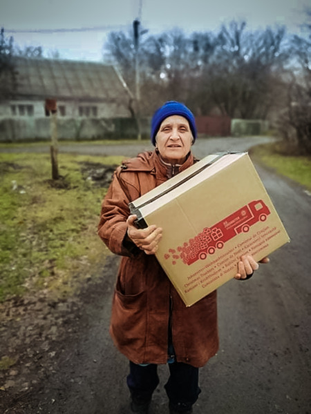 Weihnachtstrucker-Pakete in der Ukraine und Rumänien eingetroffen