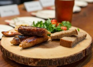 Gehört künstliches Fleisch künftig zu unserer Ernährung?