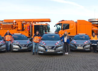 Stadtentwässerung nimmt neue E-Fahrzeuge und Ladeinfrastruktur in Betrieb