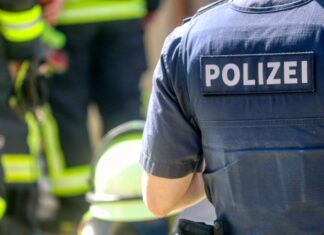 Priorisierte Impfung von Polizeibediensteten: Landesweites Konzept zur priorisierten Impfung von Polizeibediensteten fertiggestellt Polizist