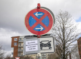 Teil des unbefestigten Parkplatzes am Handelshof ab 18. März gesperrt