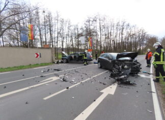 Schwerer Verkehrsunfall in Aerzen