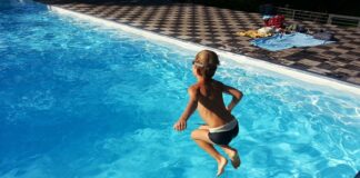 Schwimmbad
