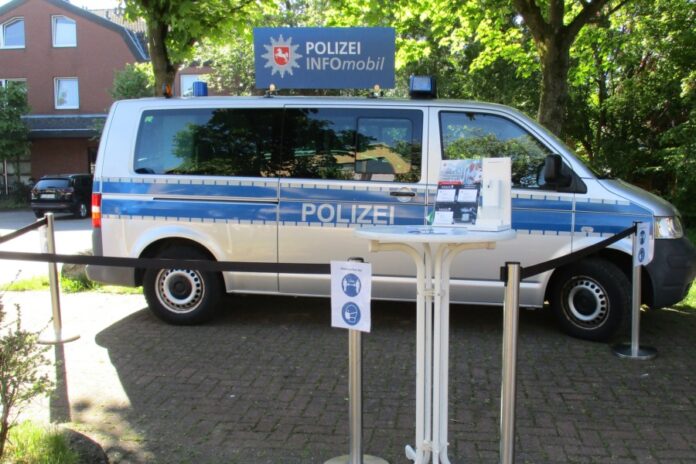 Polizei Infomobil