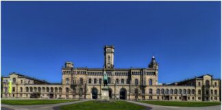Leibnitz Universität Hannover