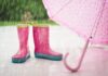 Regenschirm und Gummistiefel