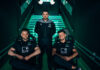 (v.r.n.l.): Neuzugang Jannik "H96_Jannik" Berg, Coach Patrick Roth und Lokalmatador Riad "H96_Riad" Fazlija.