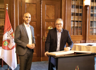 Hauke Jagau nun auch im Goldenen Buch von Hannover Goldenes Buch Hannover - Hauke Jagau