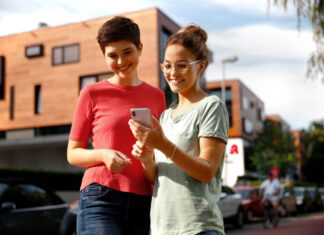 Patienten können Apotheken jetzt über den Apothekenmanager digital kontaktieren Digitaler Kontakt zur Apotheke