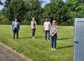 Stadt richtet muslimisches Gräberfeld auf Langenhagens größtem Friedhof ein Treffen muslimisches Gräberfeld Langenhagen