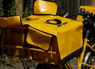 Tarifrunde Deutsche Post AG: Tarifergebnis in vierter Verhandlungsrunde Postfahrrad