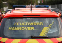 Schwerverletzte Person bei Wohnungsbrand in Hannover gerettet Feuerwehr Hannover