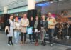 v.l.n.r. Hilal Karacan & Lisa Weißgerber (HA(N)NOVER GOODS), Regionspräsident Steffen Krach, Alexandra Faruga (UNTER EINEM DACH/ maesh), Sabine Busmann (kreHtiv-Vorstandschaft), Ann Müller, Philipp Bree (PB 0110).
