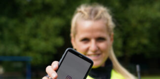 Elena Korn ist jetzt "Instacop"