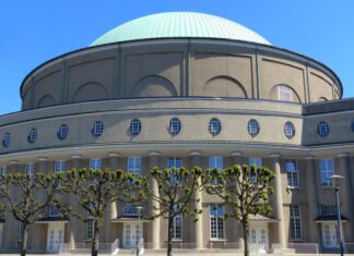 Region Hannover stellt sich als Arbeitgeberin auf der Jobmesse vor HCC - Congresscentrum Hannover