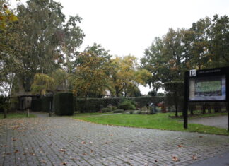 Toiletten auf dem Friedhof Godshorn im Winterhalbjahr bis 18 Uhr geöffnet Friedhof Godhsorn