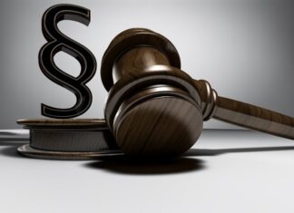 Streiks der GDL sind zulässig Symbolbild Gericht Paragraph