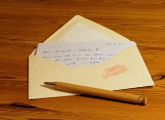 Neues Briefporto ab 1. Januar 2022 bestätigt Brief