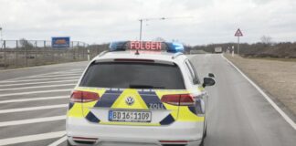 Zollkontrolle auf der Autobahn