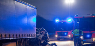 Tödlicher Verkehrsunfall auf der A7 zwischen Laatzen und Rasthof Wülferode