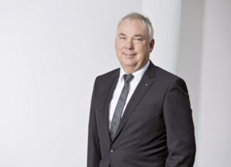 Hannoversche Volksbank zieht Bilanz Andreas Mohnke, Filialleiter der Hannoverschen Volksbank in Langenhagen.