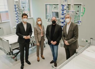 Regionspräsident Steffen Krach eröffnet neue Intensivstation des Klinikums Nordstadt Eröffnung Notaufnahme