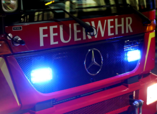 Sachbeschädigung durch Brandstiftung: Zwei Vorfälle in Langenhagen innerhalb von 24 Stunden Feuerwehr Blaulicht