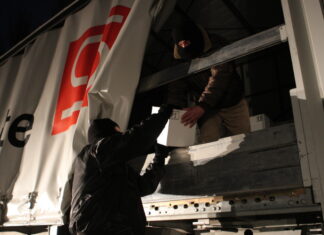 Planenschlitzer stehlen Ladung von Sattelzug auf Parkplatz an der A7 Ladungsdiebstahl
