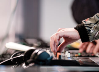 Digital Sounds: International Meetup Digital Sounds