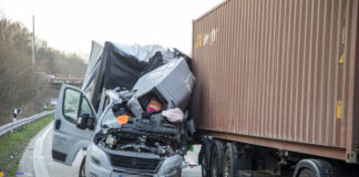 Unfall auf der A7 bei Laatzen.