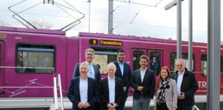 Eröffnung Hochbahnsteig Bothfeld mit Regionspräsident Steffen Krach.