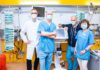 Hoffen, dass die Kinder von der Ganzgenomsequenzierung profitieren: Dr. Bernd Auber, Dr. Alexander von Gise und Dr. Michael Sasse von der intensivmedizinischen Station sowie Professorin Dr. Bettina Bohnhorst von der neonatologischen Station (von links).
