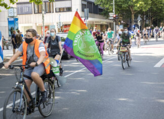 Fridays for Future: Verkehrsbehinderungen im Stadtgebiet von Hannover Fahrraddemo