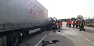 Aufnahme der Unfallstelle auf der A7 in Höhe Rasthof Hildesheimer Börde
