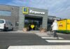 Neueröffnung EDEKA Zegarek Außenansicht