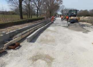 Berliner Allee erhält voraussichtlich Mitte Mai neuen Asphalt im zweiten Bauabschnitt Berliner Allee in Langenhagen - Baustelle