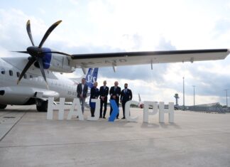 Hannover Airport: Von Hannover direkt nach Kopenhagen Feierliche Begrüßung der Maschine der SAS am HAJ.