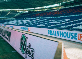 96 und declaro realisieren in Hannover die längste LED-Bande der Liga 96 und declaro realisieren in Hannover die längste LED-Bande der Liga und schließen neuen Vertrag